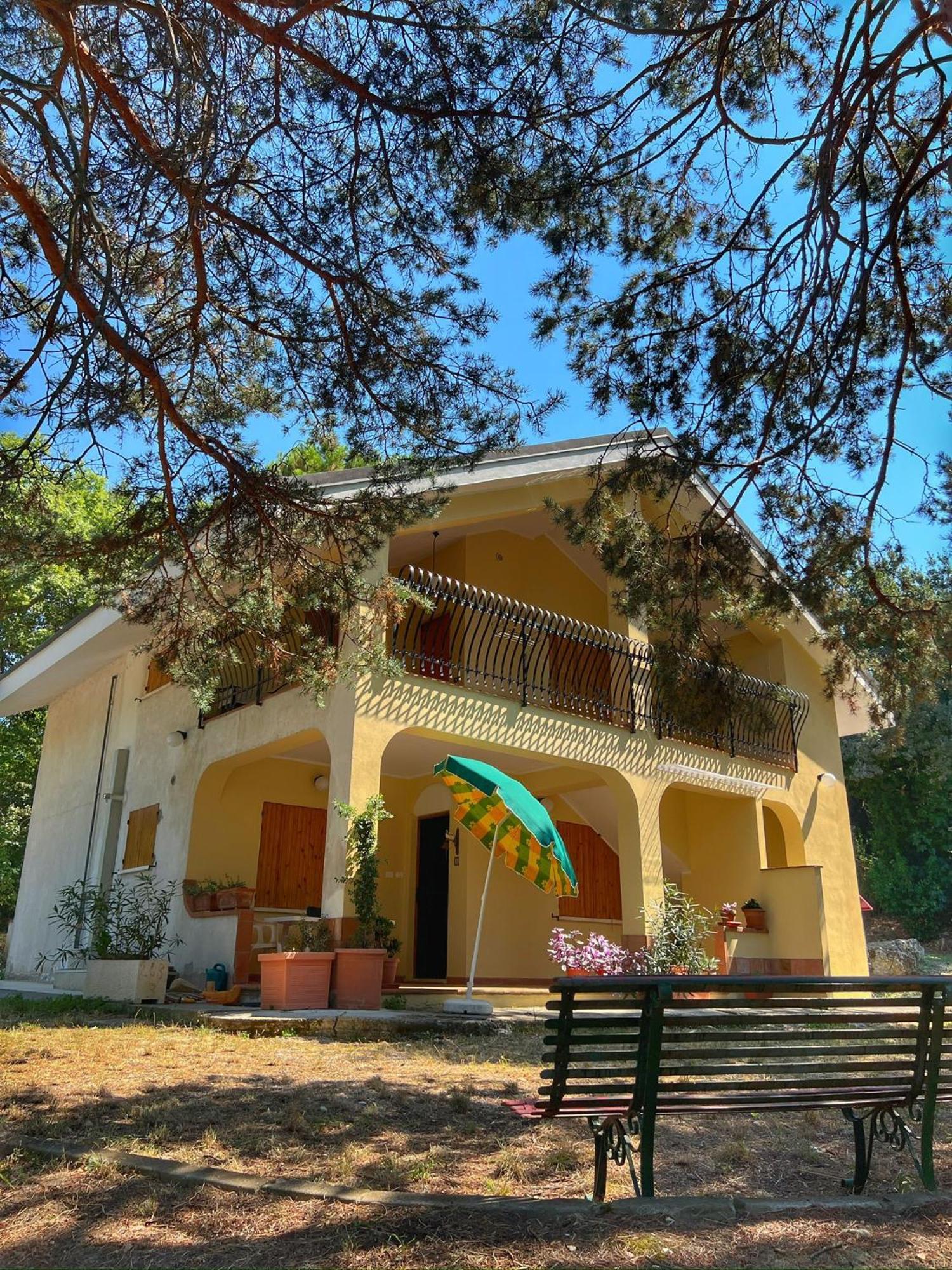 Majella Green House Roccamontepiano ภายนอก รูปภาพ